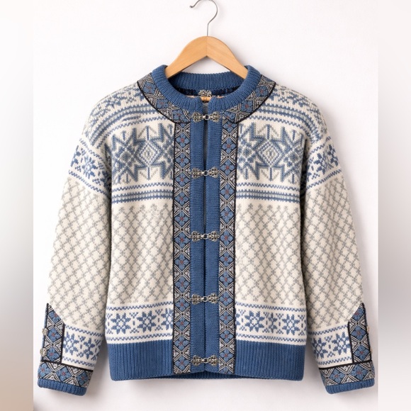 Dale of Norway Sweaters - Dale of Norway Nordic Wool Cardigan
Oslo Sweater Shop Exclusive Made in Norway